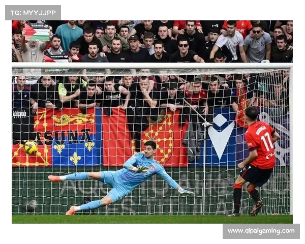 奥巴梅扬肘击未判黄牌裁判报告承认漏判引发热议 奥巴梅扬肘击未判黄牌裁判报告承认漏判引发热议